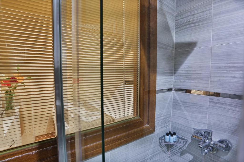Gh Suites Taxim Hotel Стамбул Экстерьер фото